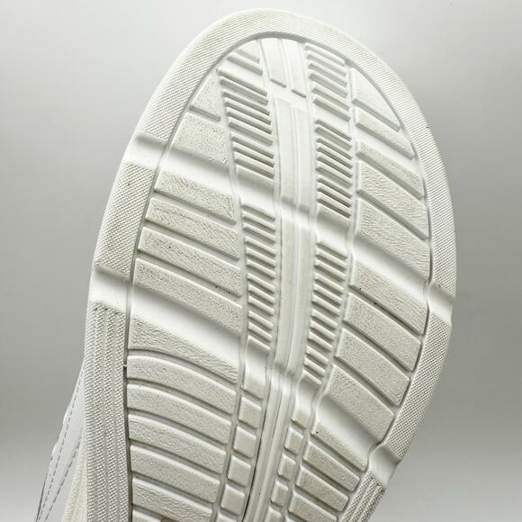 New Balance Mens 577 Walking Sneakers US 15 D EU 50 White Leather EUC main image 10
